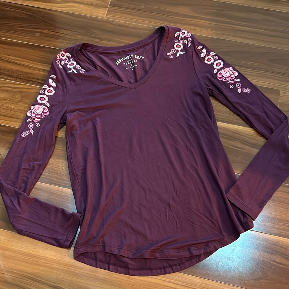 Small Aero seriously soft purple embroidered top